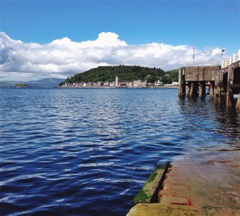 Oban Lighthouse Pier & North Pier Webcams